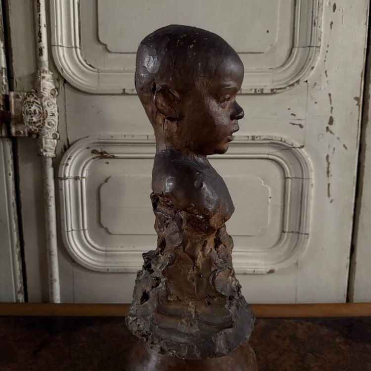 Scultura in terracotta Bambino dell'officina Charles Filleul in busto del XX secolo