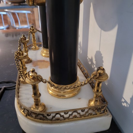 Pendel - Vergoldete Bronze, Marmor - Ende des 18. bis Mitte des 19. Jahrhunderts - GAVELLE -
