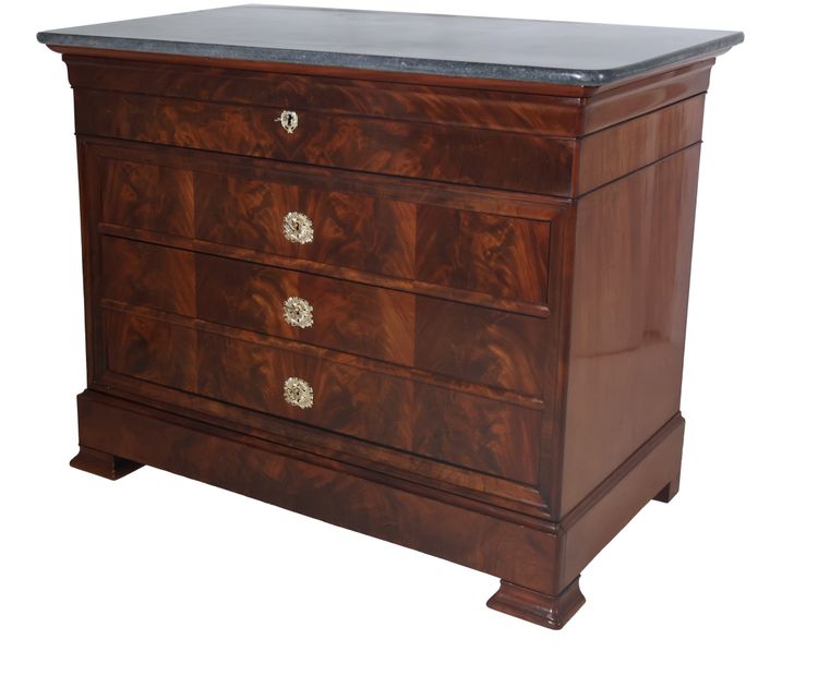 Restoration period flamed mahogany chest of drawers