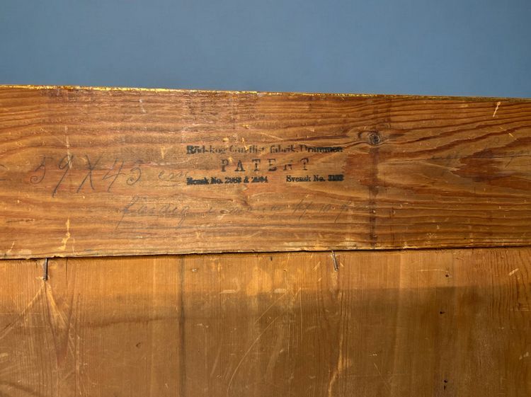 DIPINTO RUSSO / OLIO SU TAVOLA IN LEGNO CON CORNICE RAFFIGURANTE UN RITRATTO DI DONNA