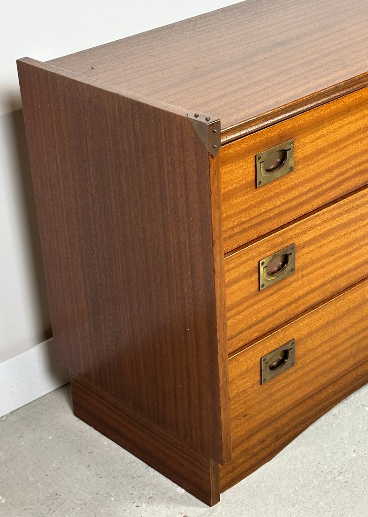 Cassettiera marina impiallacciata in teak Gautier france 1960