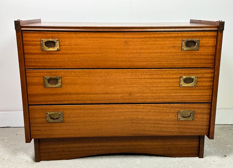 Cassettiera marina impiallacciata in teak Gautier france 1960