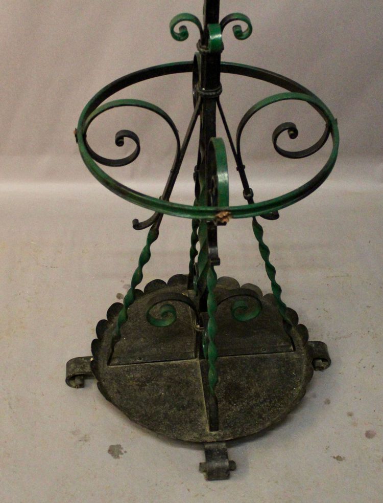 Porte Manteau Et Porte Parapluie En Fer Forgé Polychrome 