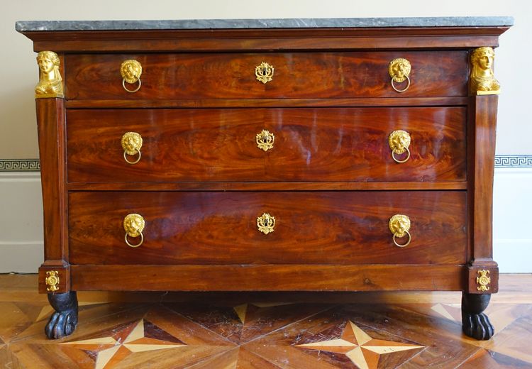 Consulat period mahogany chest of drawers, gilt bronze with mercury, cloverleaf lock & Turquin blue marble