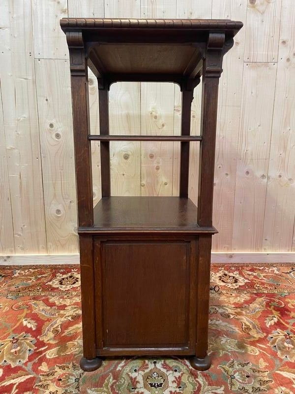 Étagère - Meuble d'appoint  en chêne style Renaissance 