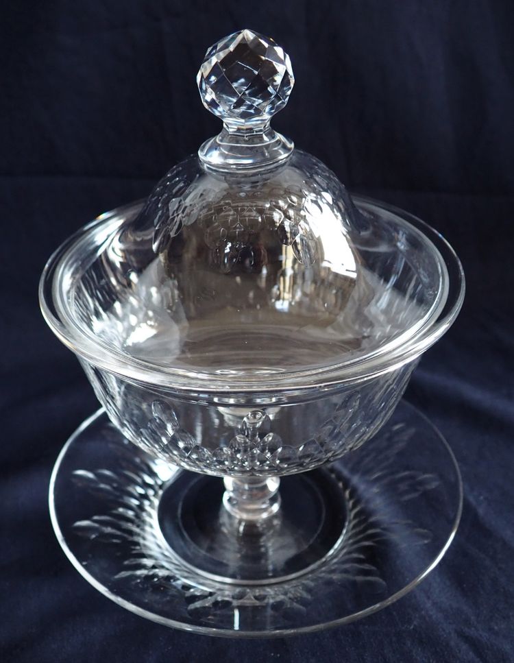 Paire de drageoirs en cristal de Baccarat, modèle Champigny Richelieu