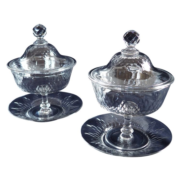 Paire de drageoirs en cristal de Baccarat, modèle Champigny Richelieu