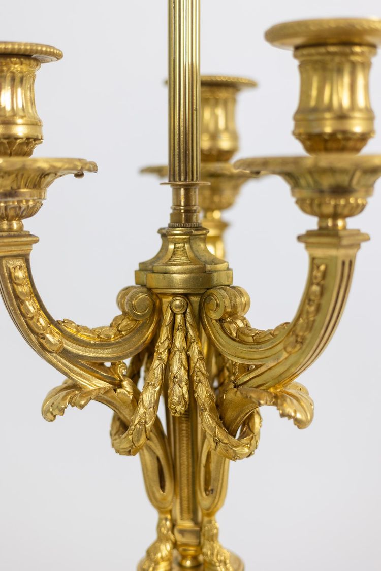 Eugène Bazart Paris. Lampe bouillotte en bronze doré. Circa 1880. LS60331509G