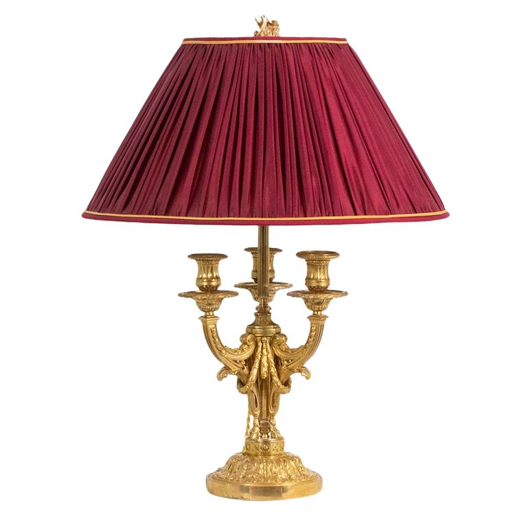 Eugène Bazart Paris. Lampe bouillotte en bronze doré. Circa 1880. LS60331509G