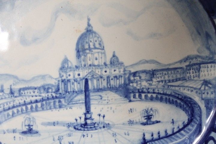 Antike große maiolica Platte 1915 Darstellung von Rom - Petersplatz. Maßnahme 45 Signiert und datiert auf