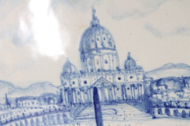 Antike große maiolica Platte 1915 Darstellung von Rom - Petersplatz. Maßnahme 45 Signiert und datiert auf