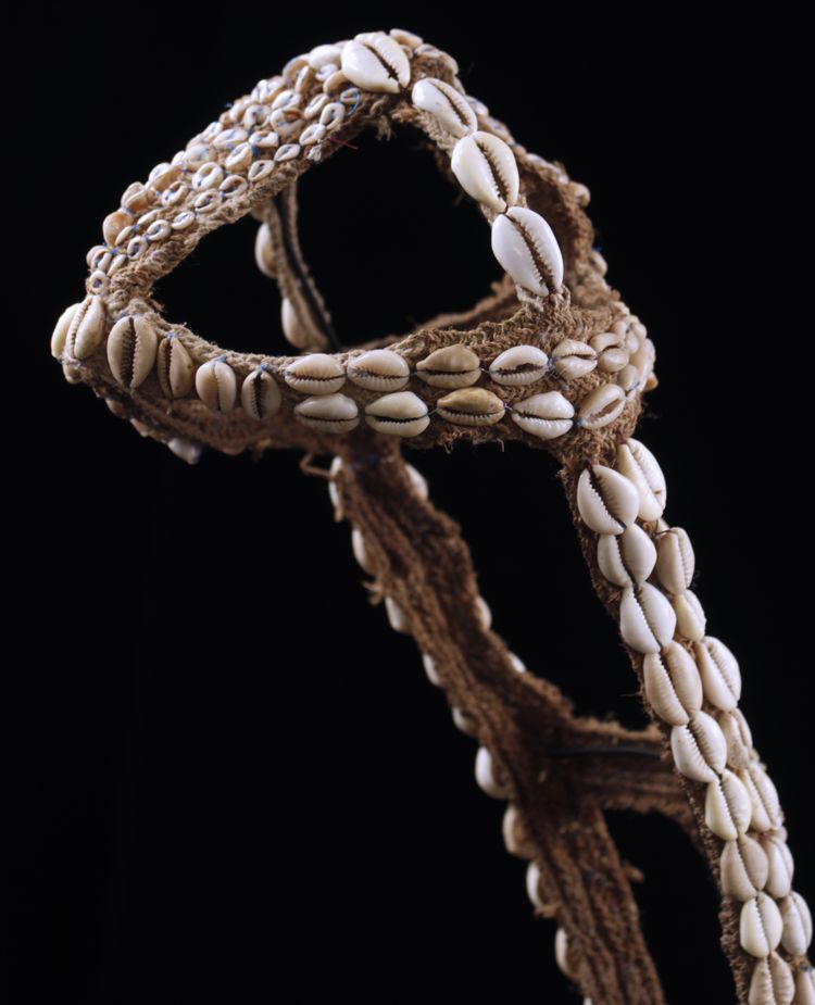 Coiffe de mariage, art tribal, art océanien, Papouasie Nouvelle Guinée, ornement corporel, Océanie