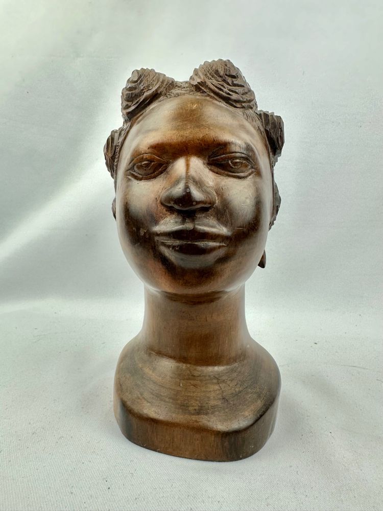 Art tribal, buste en teck vintage