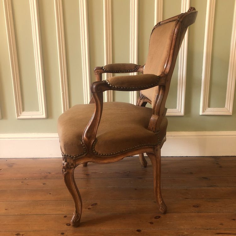 J. Gourdin, fauteuil époque Louis XV