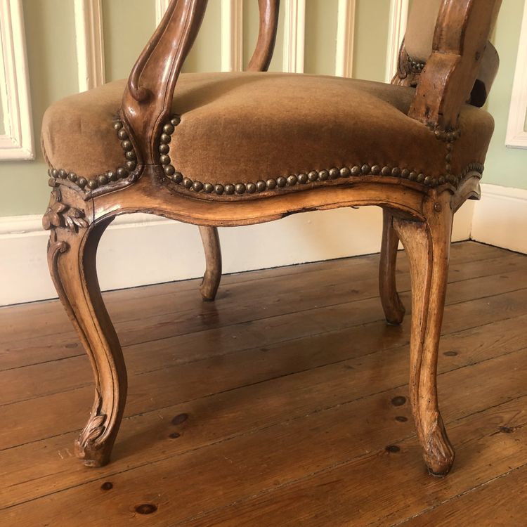J. Gourdin, fauteuil époque Louis XV