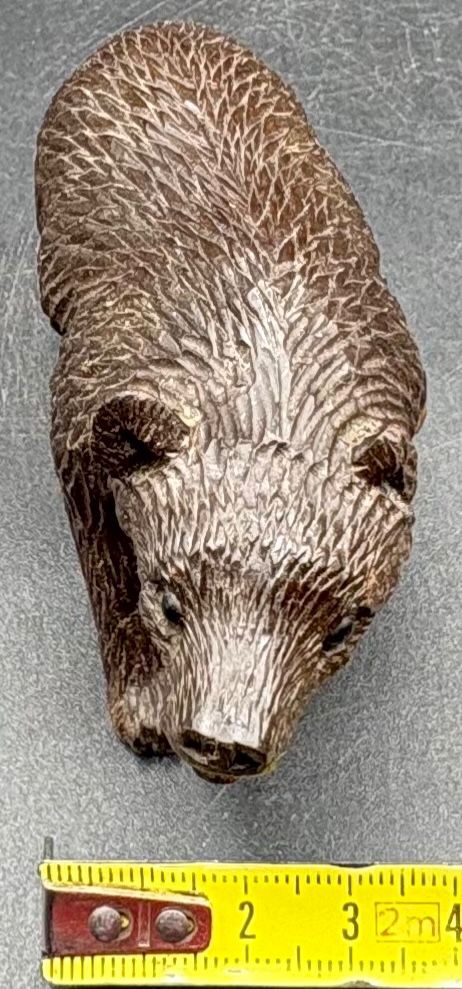 ORSO IN LEGNO INTAGLIATO