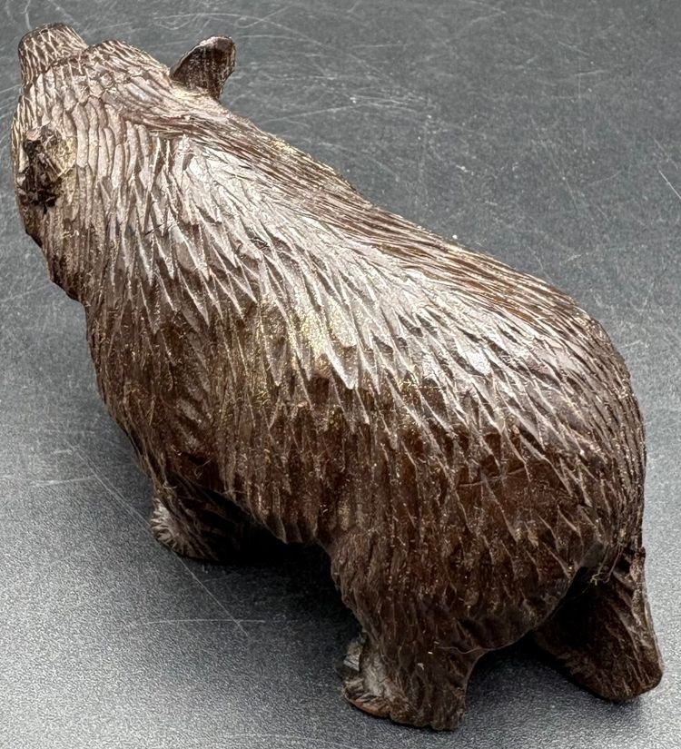 ORSO IN LEGNO INTAGLIATO