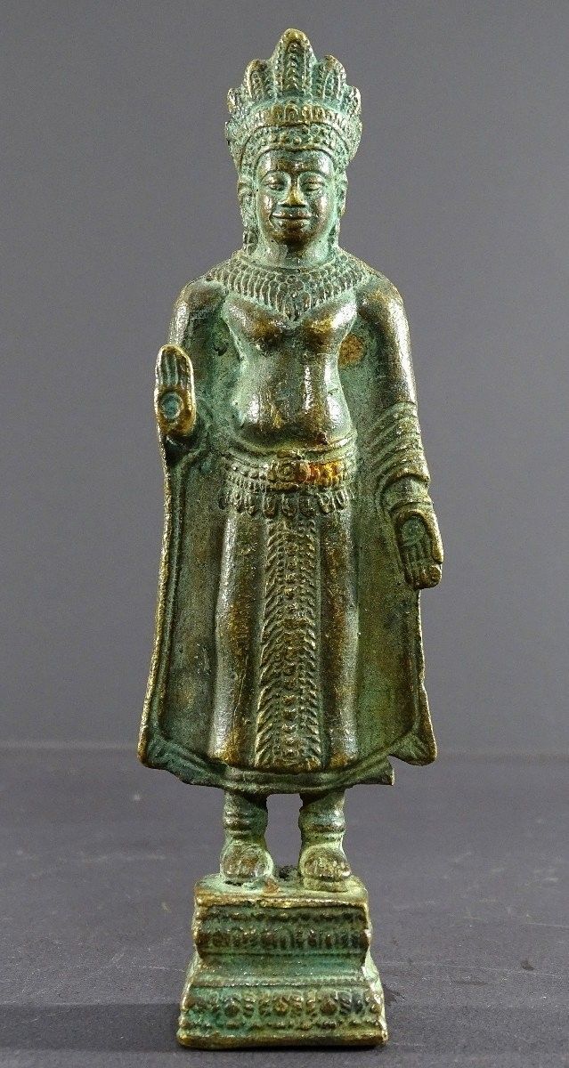 Thailand, Early 20th century, Lobpuri Kingdom Style, Bronze Buddha Statue.