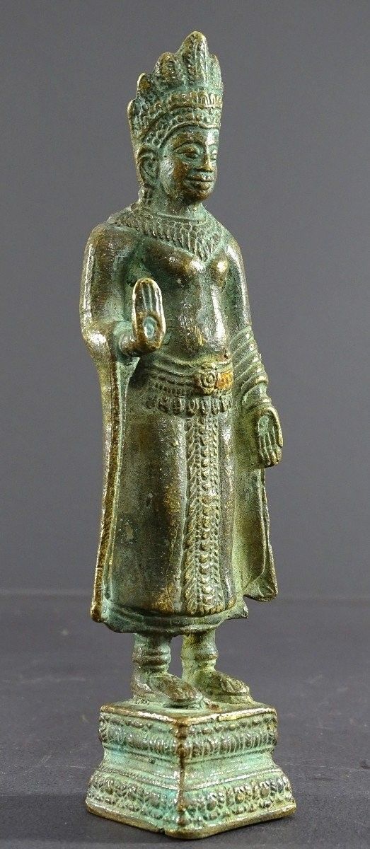 Thailand, Early 20th century, Lobpuri Kingdom Style, Bronze Buddha Statue.