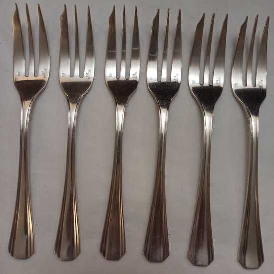 6 fourchettes à gâteaux modèle boréal 