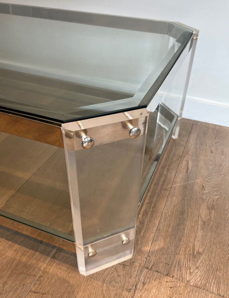 Table Basse Octogonale En Plexiglass Et Chrome. French work by La Maison Jansen. Circa 1970