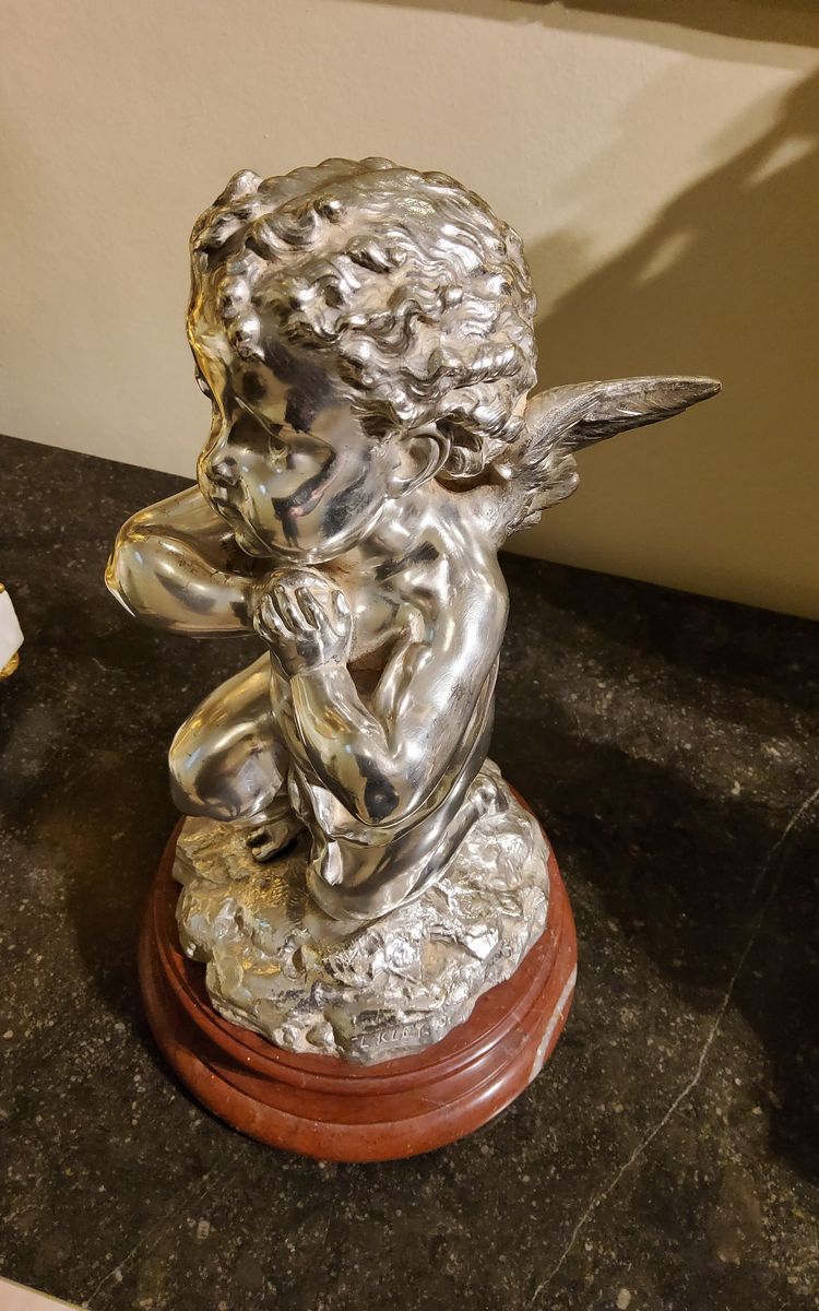 Scultura in bronzo argentato "Cupido" di Louis Kley, XIX secolo Base in marmo