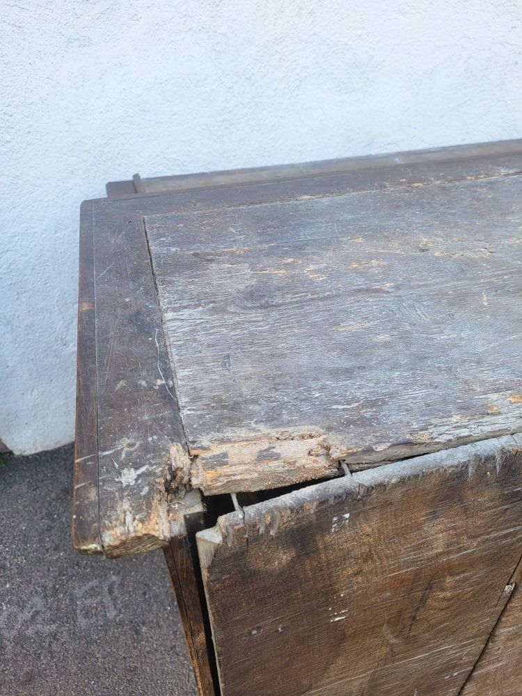 Grande armadio con teatro su gambe, Olanda, XIX secolo