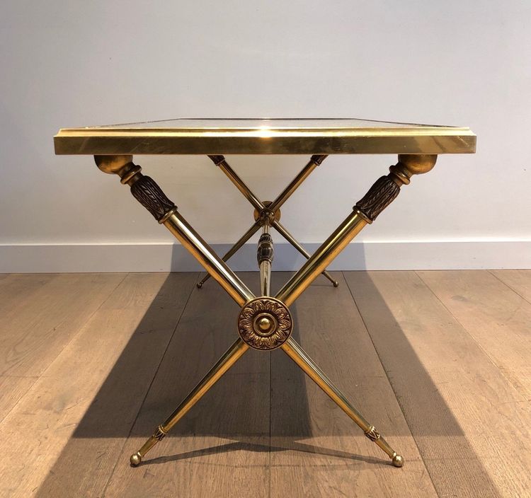 Table Basse De Style Néoclassique En Laiton Et Plateau De Marbre Dans Le Goût De Raymond Subes
