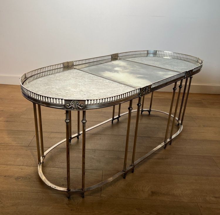 Table Basse De Style Néoclassique En Métal Argenté Dans Le Goût De La Maison Jansen