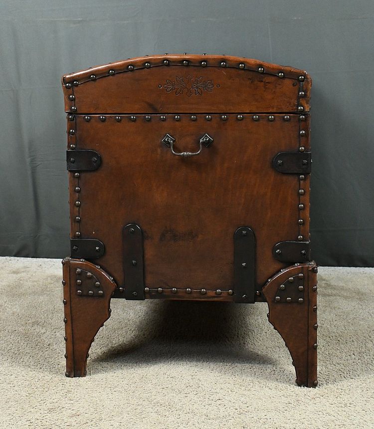 Importante baule in pelle borchiata - 1950