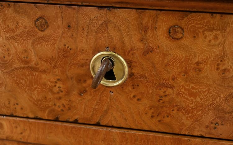 Petite Commode en Frêne – Fin XIXe