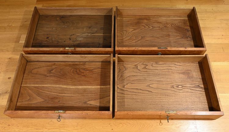 Petite Commode en Frêne – Fin XIXe