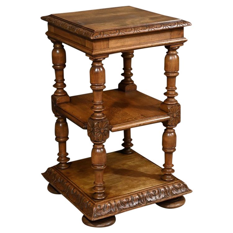 Petite Table de Salon en Noyer massif, style Louis-Philippe – Fin XIXe