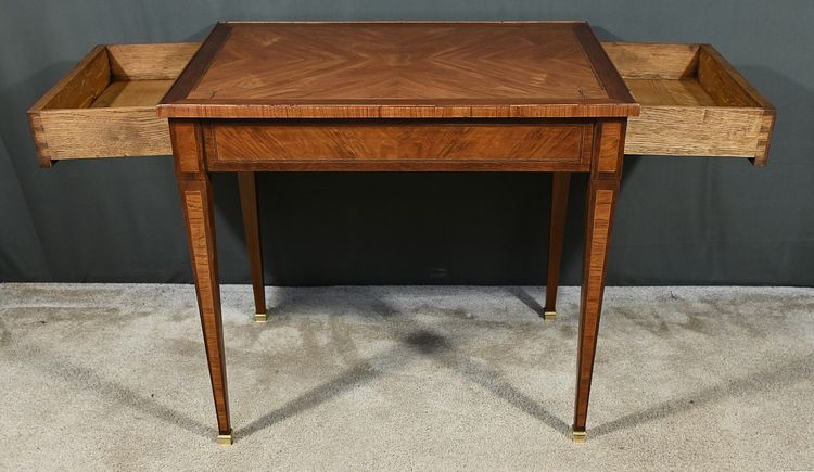 Petite Table Bureau en Marqueterie, style Louis XVI – 2ème partie XIXe