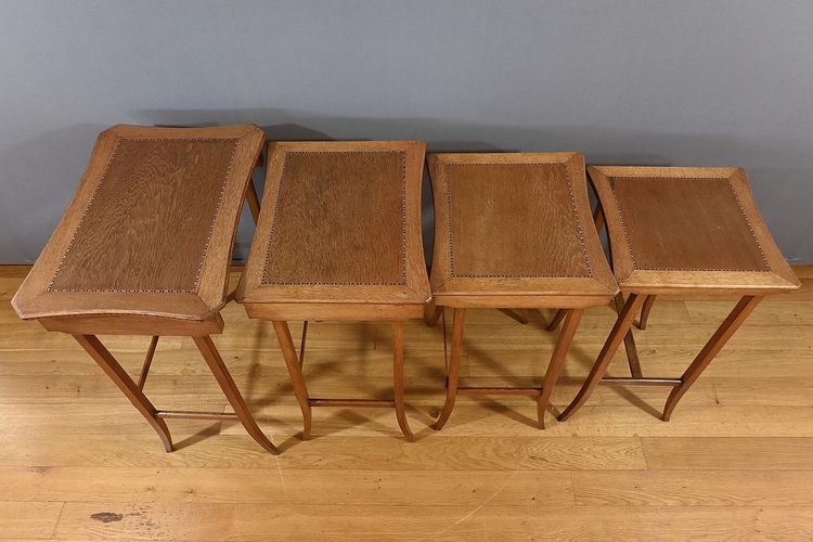 Tables Gigognes en Chêne – 1930