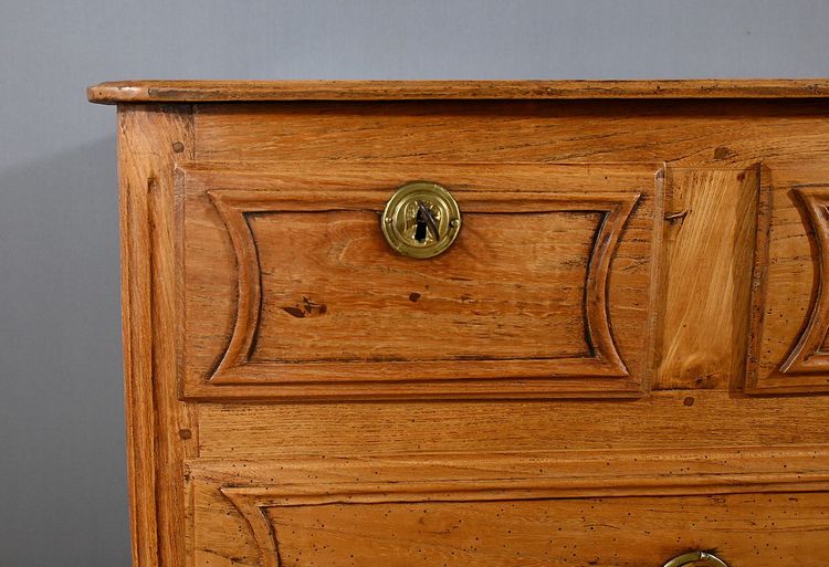 Piccolo comò in frassino, transizione Luigi XIV/Luigi XV – Fine del XVIII secolo