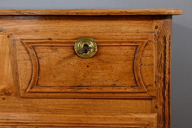 Piccolo comò in frassino, transizione Luigi XIV/Luigi XV – Fine del XVIII secolo