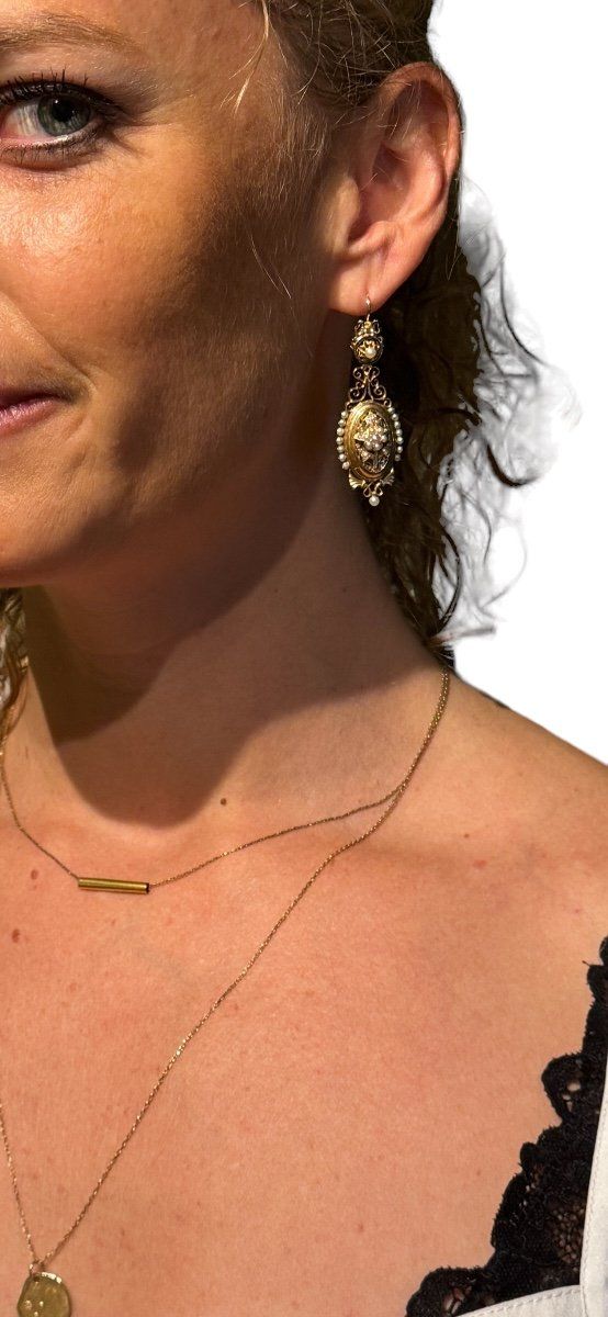 Orecchini Pendenti In Oro E Perle Pregiate, Epoca Napoleone III