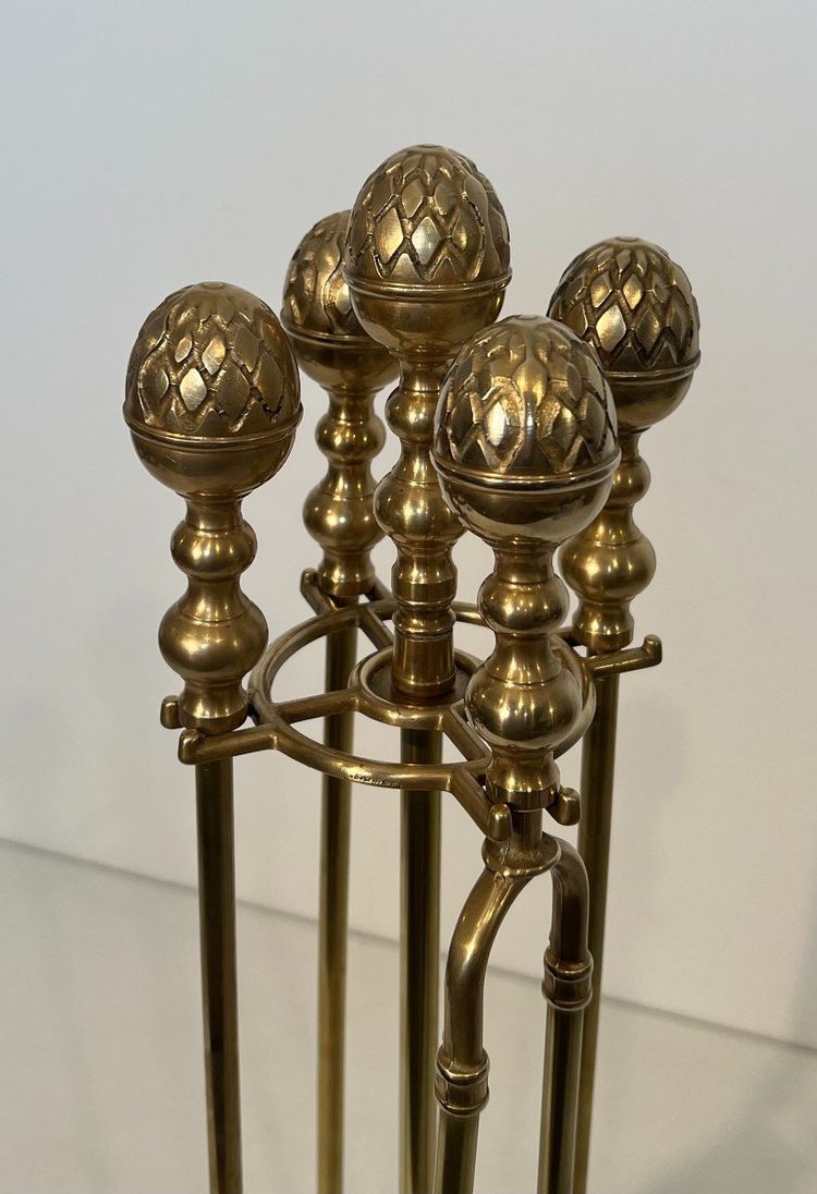 Nécessaire De Feu En Laiton De Style Néoclassique Aux Pommes De Pin. French work