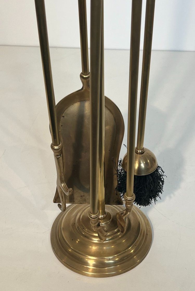 Nécessaire De Feu En Laiton De Style Néoclassique Aux Pommes De Pin. French work