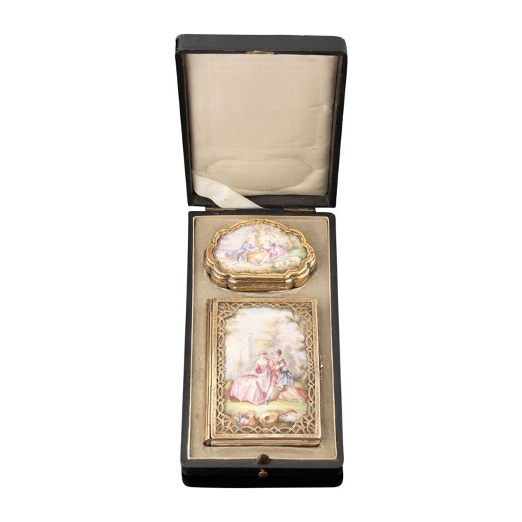 Tahan: Napoleon III Enamel and Silver-Gilt Ladies' Kit