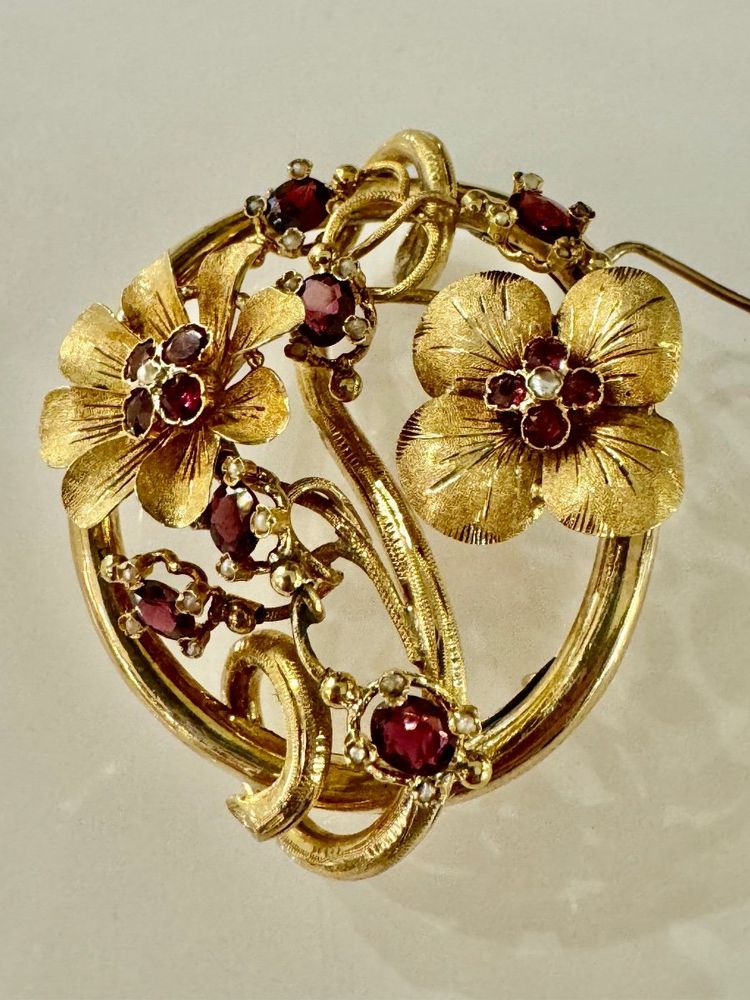 Importante Broche En Or Et Grenats d'époque Napoléon III
