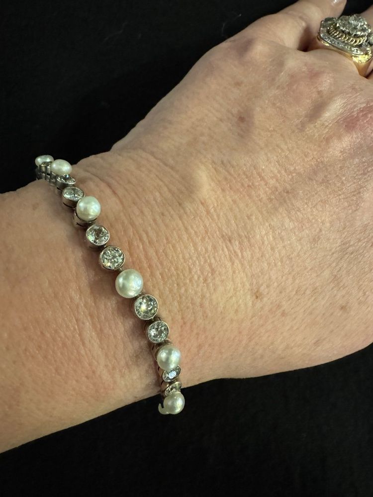 Bracciale Art Nouveau Line in diamanti e perle fini