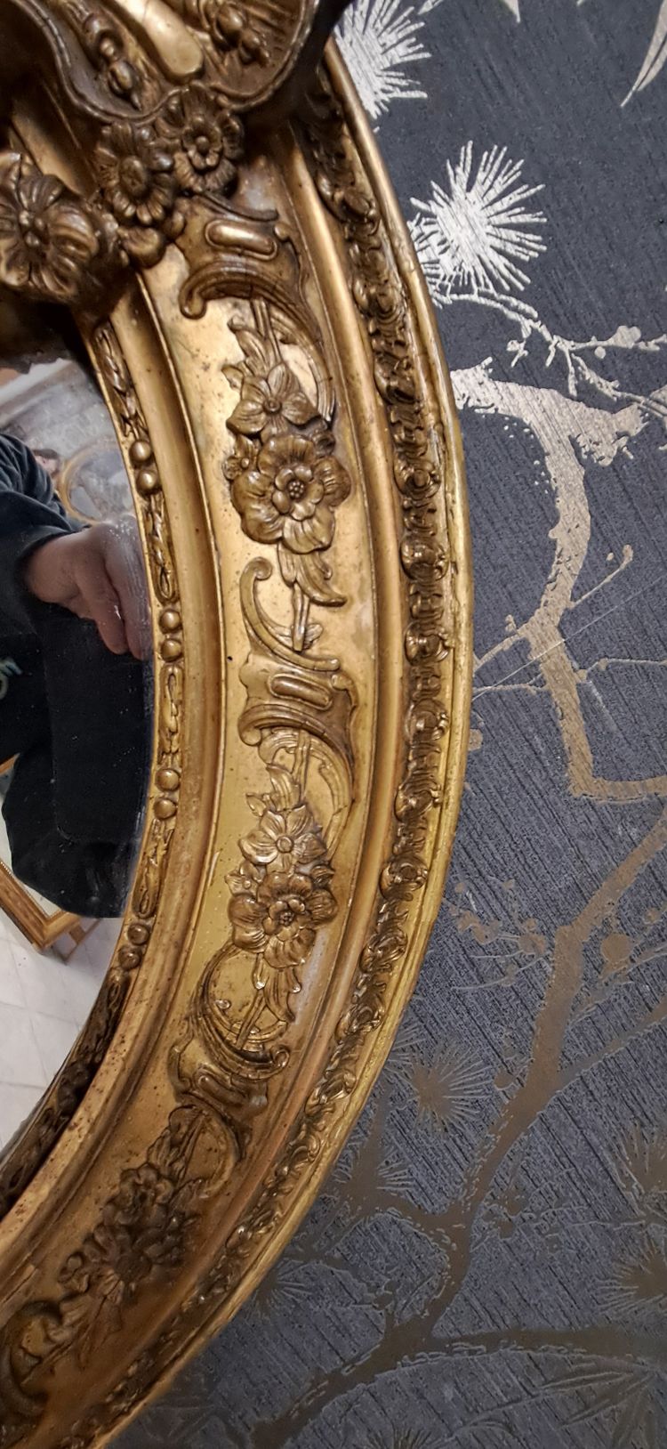 19th century mirror, ogive shape 148.5 x 83.5