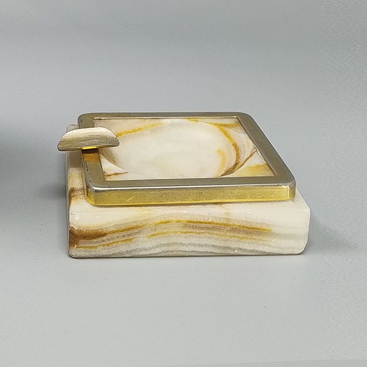 Wunderschönes Raucherset aus Onyx aus den 1960ern. Hergestellt in Italien