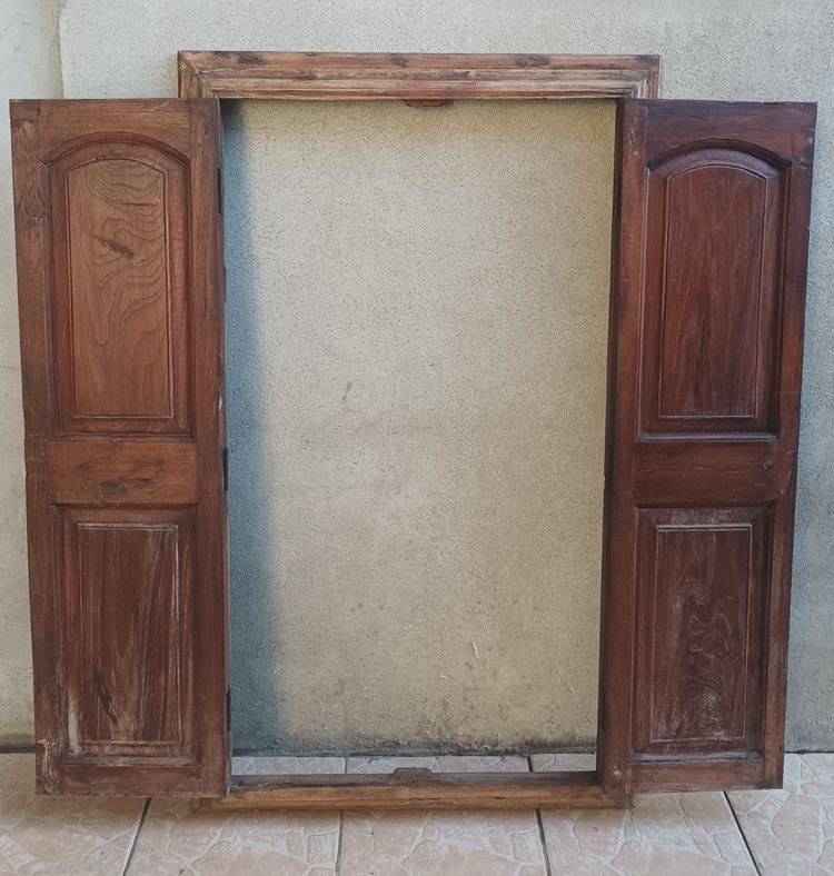 Old cupboard doors, beech wall bookcase (2)