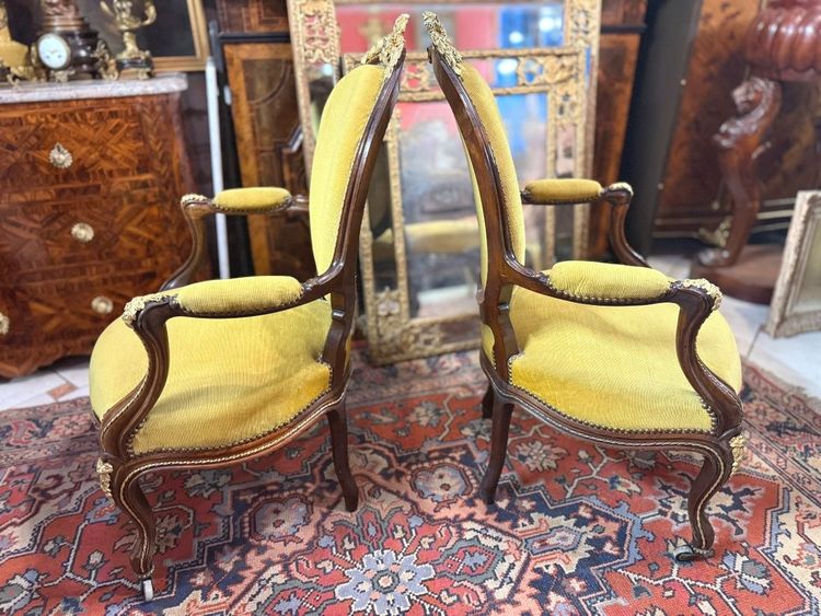 PAIR OF NAPOLEON III PERIOD ARMCHAIRS