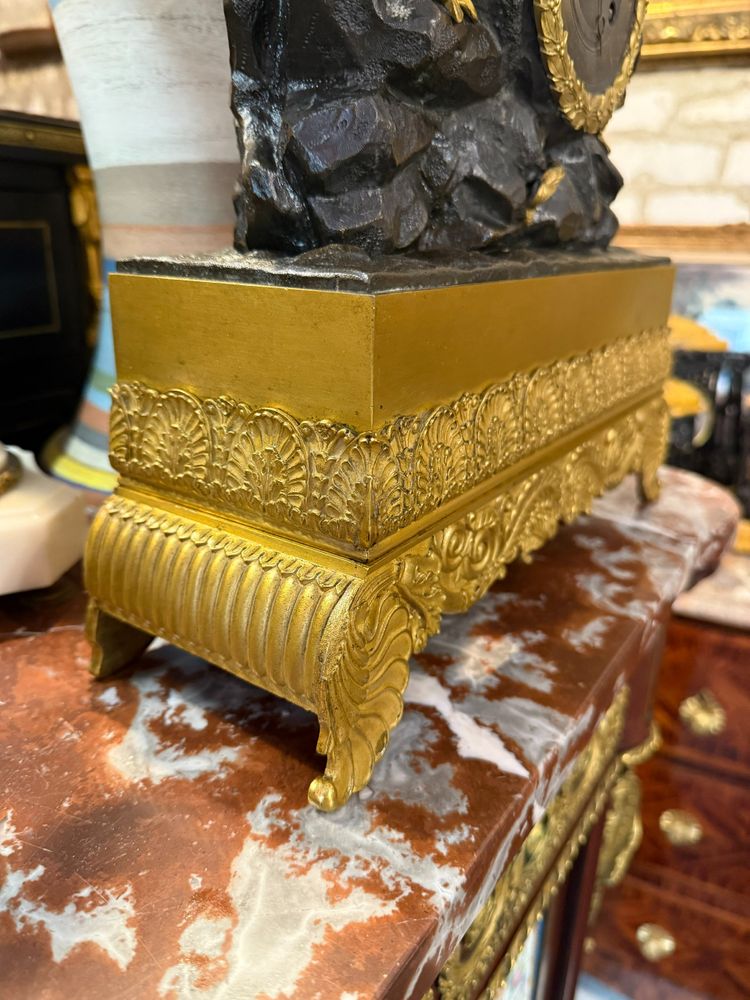 CLOCK KNOWN AS CHARLES X PERIOD