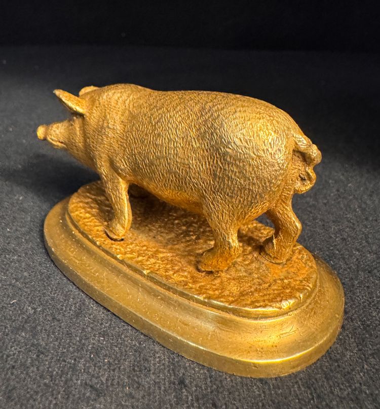 Vergoldete Bronze-Tierskulptur „Schwein“, spätes 19. Jahrhundert