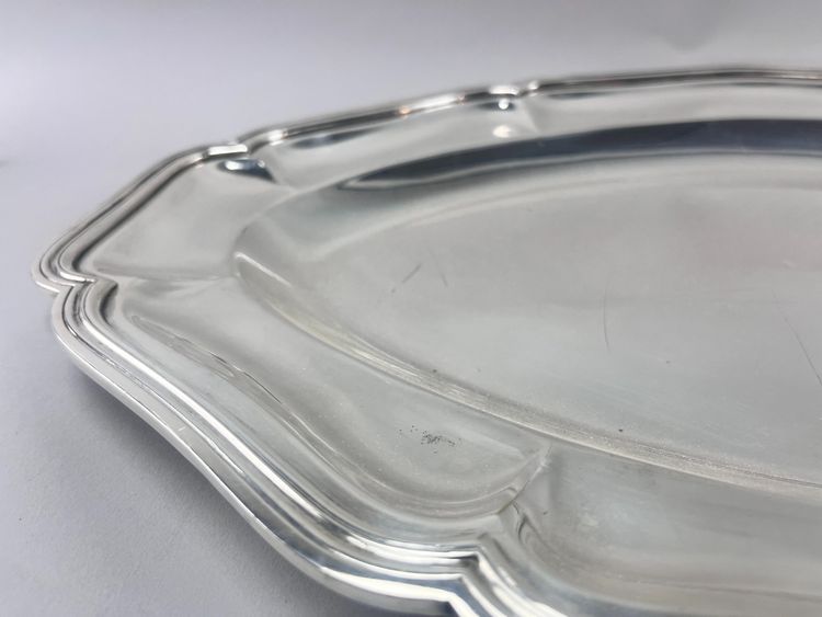 Plat ovale modèle au filet contour  métal argenté